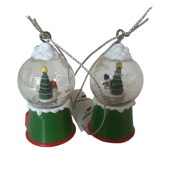 Grandma/Grandpa set Snow Globe Snowman Personalized Mini Christmas Ornaments. - Picture 6 of 8
